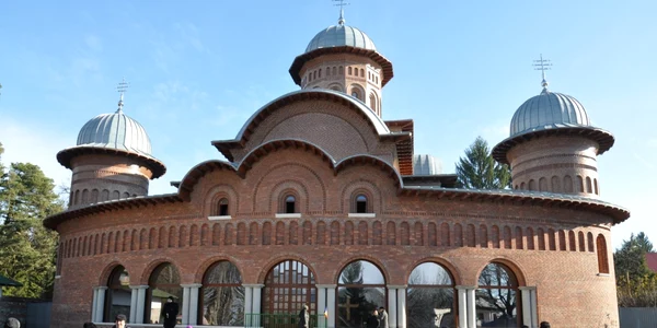 noua catedrala curtea de arges 