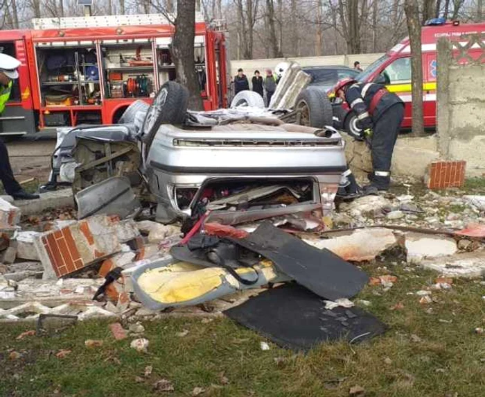 În accident au pierit doi tineri