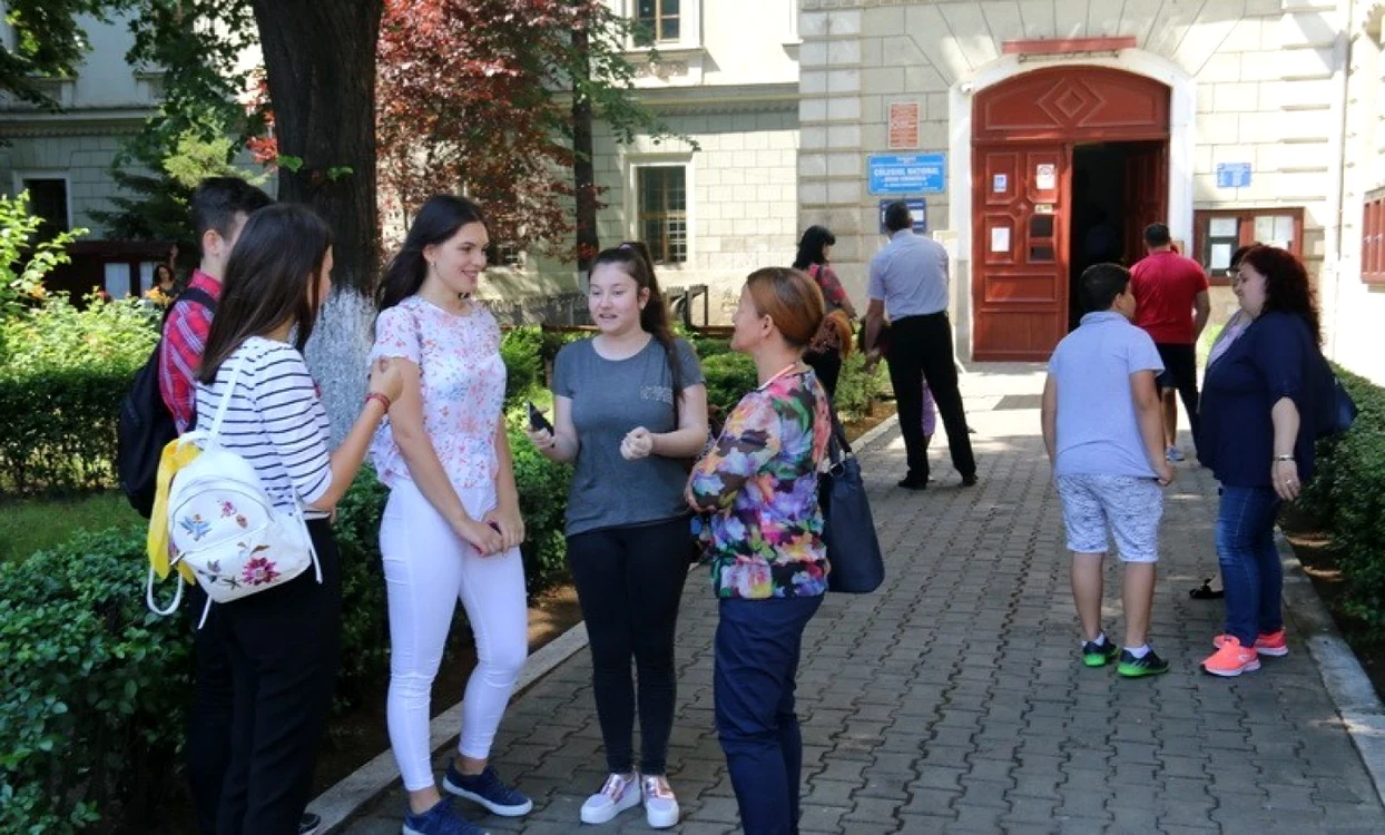 Se afiseaza rezultatele la Evaluare