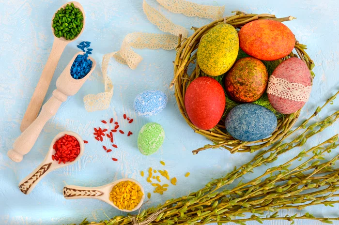 Idei pentru vopsirea oualor de Pasti  Sursa foto shutterstock 608814221 jpg