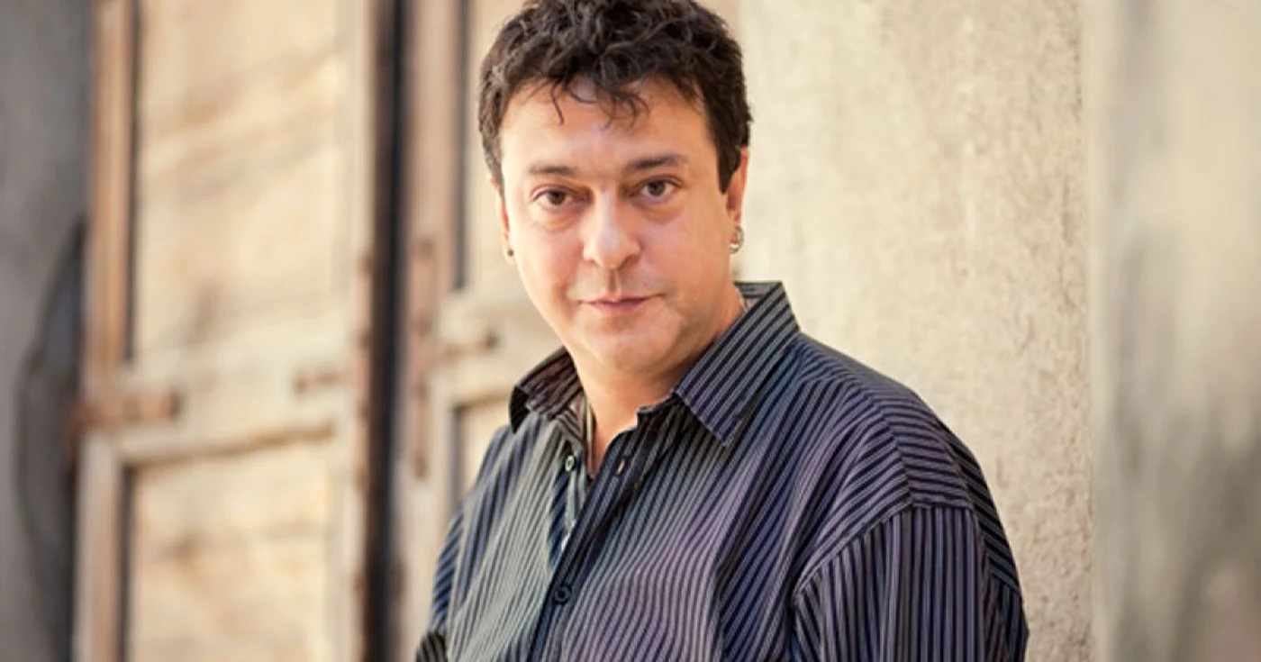 Alexandru Darie montează la Teatrul Bulandra o comedie neagră, prima piesă scrisă de Yasmina Reza