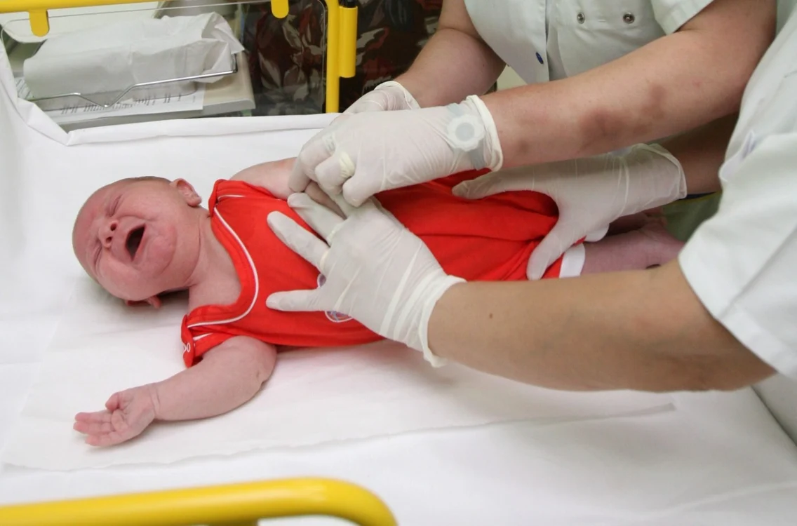 În spitalele din Prahova mai există vaccin doar pentru copiii cu mame infestate FOTO Adevărul