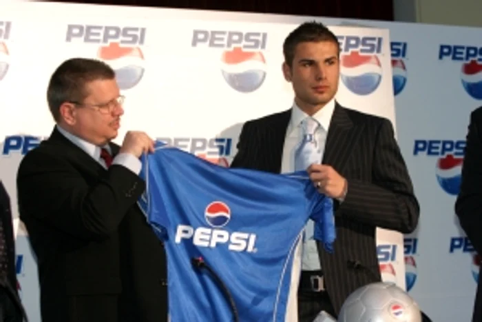 Mutu a reprezentat imaginea Pepsi în România