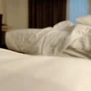 Pat nefăcut - camera FOTO Shutterstock