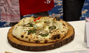 pizza cu aur 2 jpeg