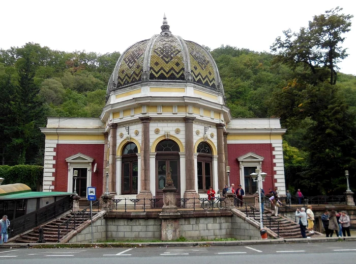 Gara din Băile Herculane Foto: Wipikedia