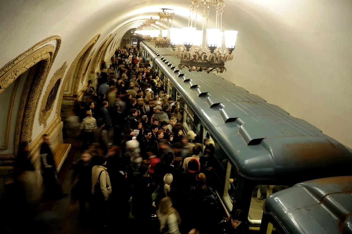 Stație de metrou din Rusia.