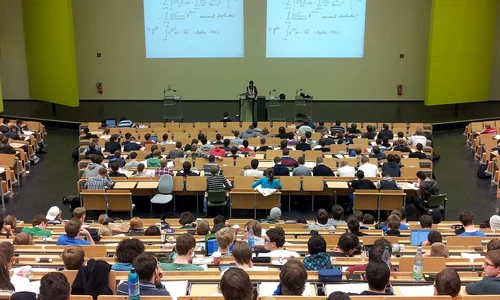 studenti facultate pixabay jpeg