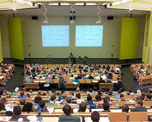 studenti facultate pixabay jpeg