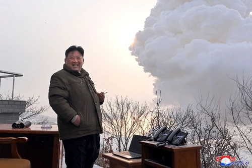 Kim Jong Un Coreea de Nord motor cu combustibil solid de mare putere foto AFP 1 jpg