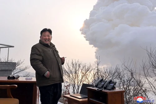 Kim Jong Un Coreea de Nord motor cu combustibil solid de mare putere foto AFP 1 jpg