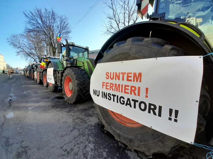 Protestul agricultorilor din parcarea de la Modex FOTO Ștefan Both