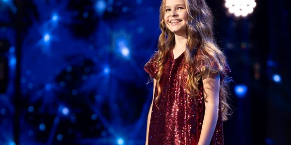 Rebeca Rizea, pe scena Românii au talent sursa Pro Tv 