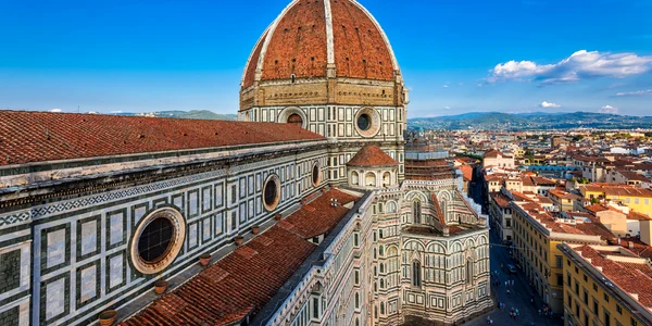 Basilica di Santa Maria del Fiore shutterstock 495751564 jpg