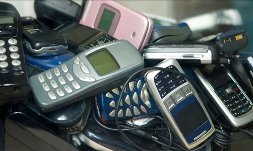 telefoane stricate 2 jpg