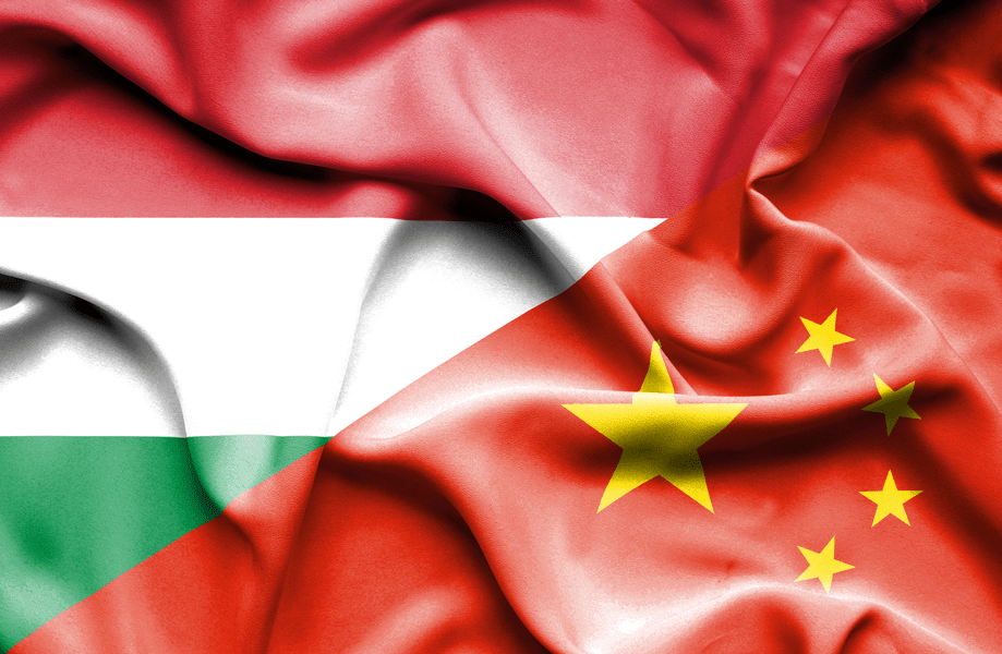 China şi Ungaria se declară gata să conlucreze „pentru a pune capăt” războiului din Ucraina