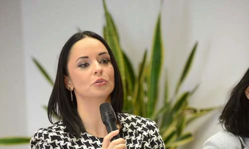 andreea marin jpeg