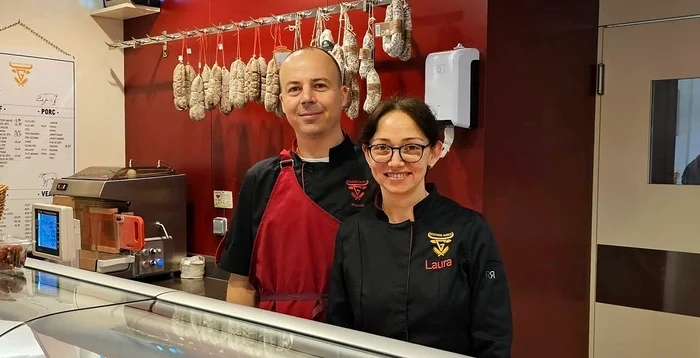Pavel și Laura Gherca au dus tradițiile culinare din România în Franța / foto: Facebook