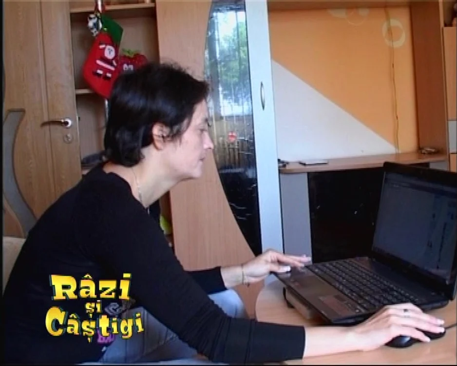 Iulia Alexandru a câştigat suma de 10.000 de lei cu Prima TV.