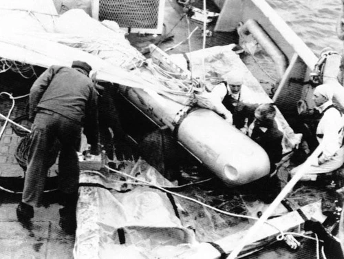 Bombardierele au zburat timp de 24 de ore deasupra Atlanticului