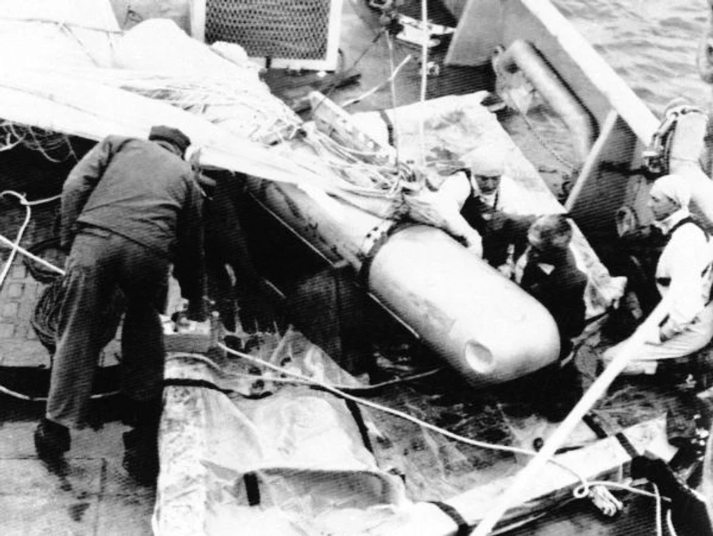 Bombardierele au zburat timp de 24 de ore deasupra Atlanticului 