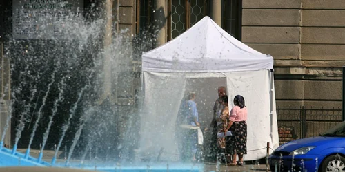 Bucureştenii au la dispoziţie 11 puncte de unde pot bea apă rece, în sectorul 2