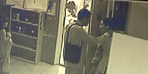 Imagine de pe camerele de supraveghere cu altercaţia FOTO stiridegalati.ro