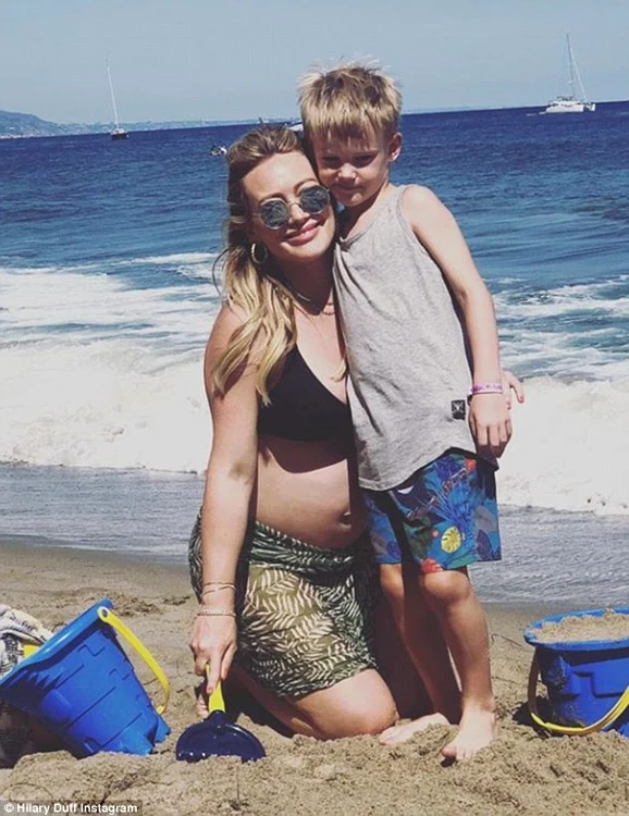 hilary duff5 jpeg