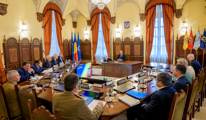 „Privind înapoi cu mânie!” Probleme ale comunicării strategice a României în contextul Războiului din Ucraina