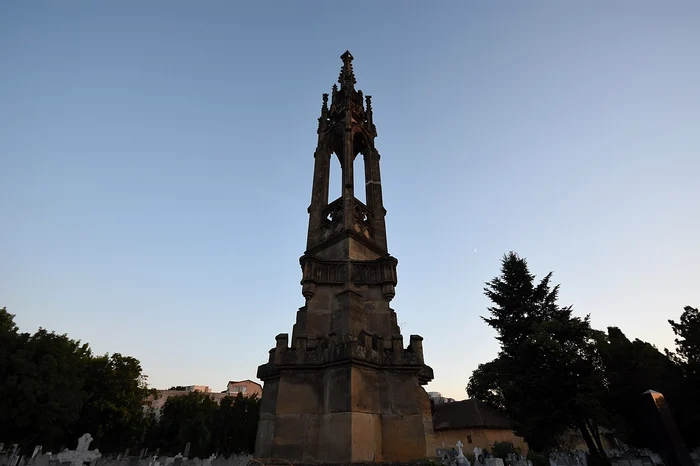 Monumentul din Cimitirul Eroilor FOTO Wikipedia