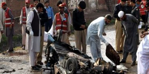 Pakistan: Trei morţi şi cinci răniţi după un atac sinucigaş din Peshawar