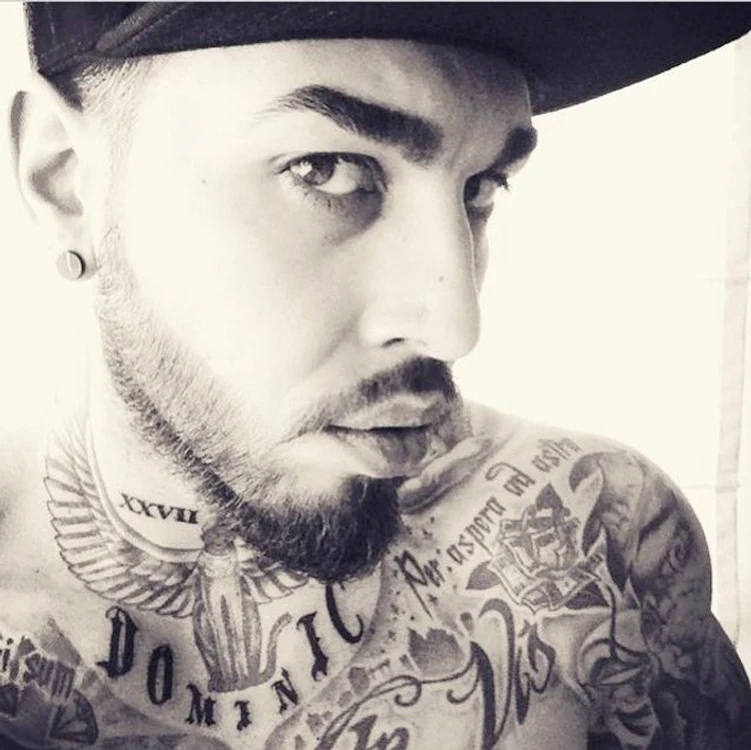 
    Alex Velea a pășit pe pământ american pentru un super turneufoto: arhivă personală  