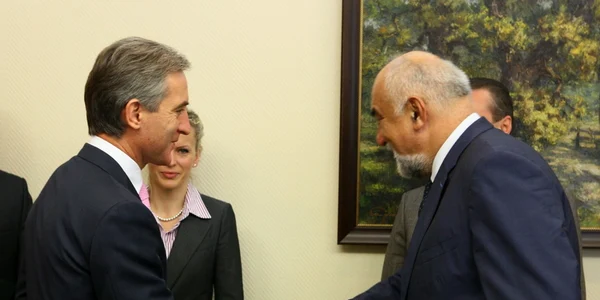 varujan vosganian