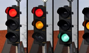 traffic light 876047 1280 jpg