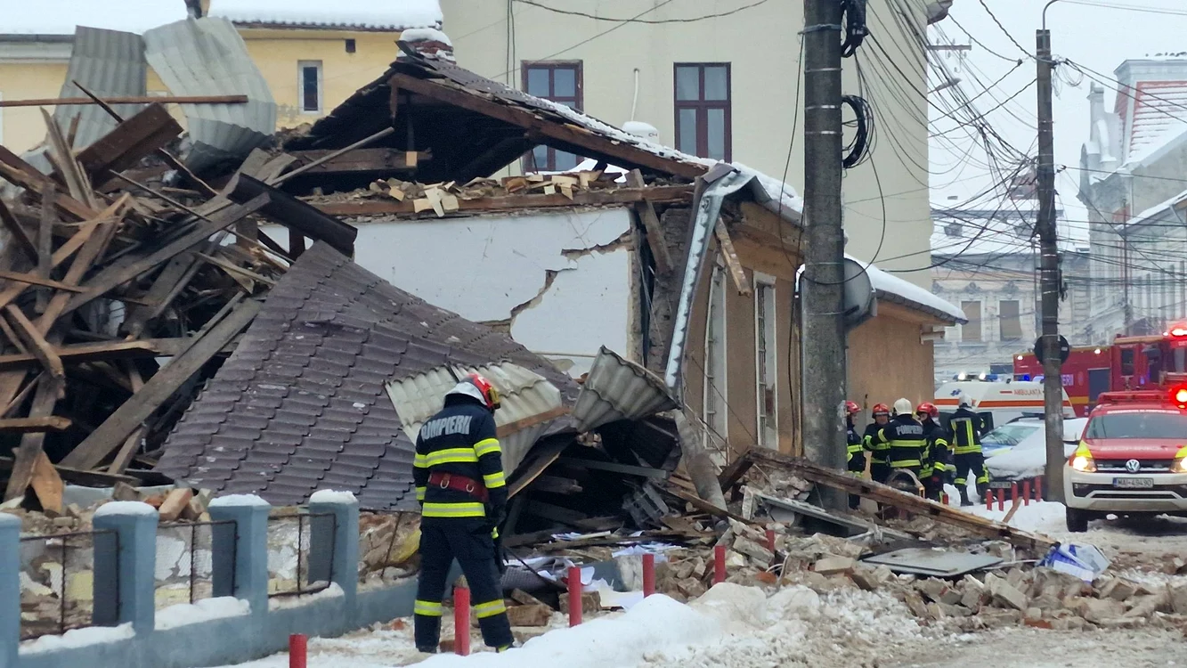 Explozie la sediul Poliției Lugoj FOTO: ISU Timiș