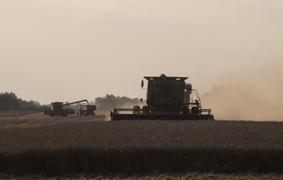 Ungaria interzice importul a 24 de tipuri de produse agricole din Ucraina