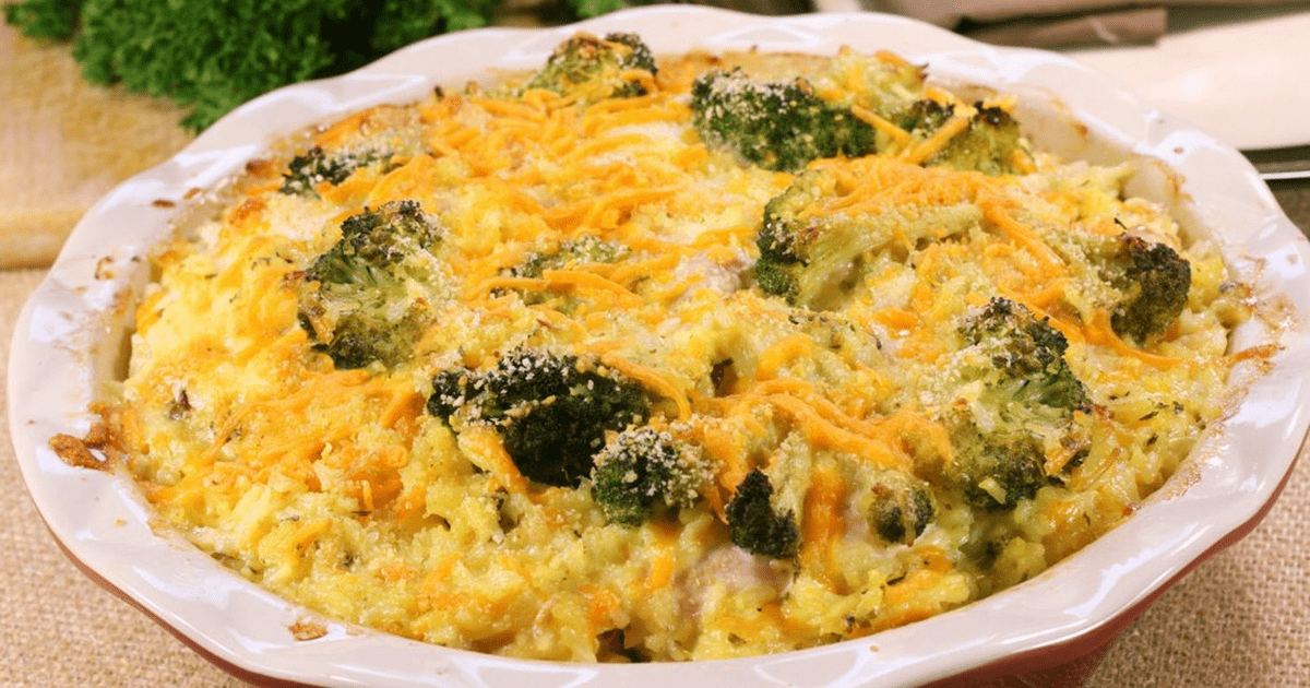 Pui gratinat cu orez şi broccoli