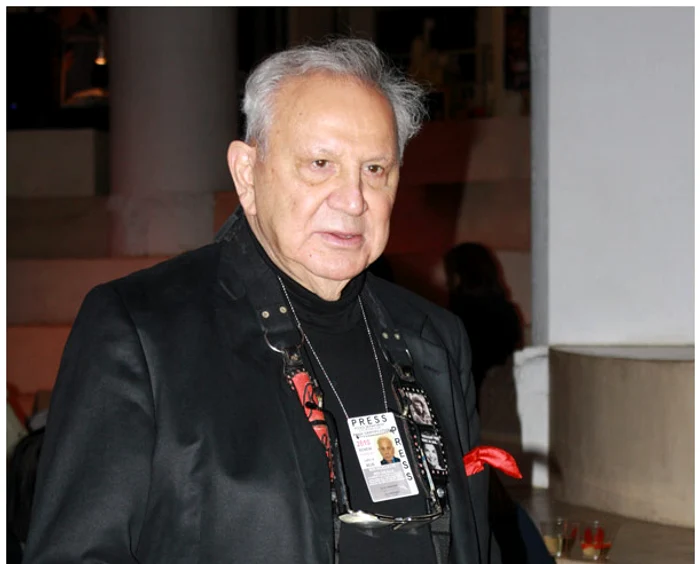 Ron Galella, supranumit și „Nașul paparazzi”. Sursa foto: wikipedia.org