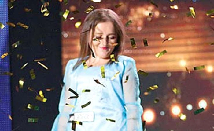 
    Elena Lucia Băduț (29 de ani)   