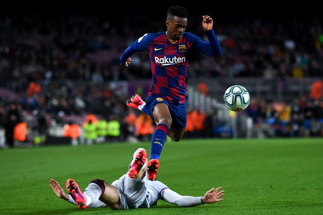 
    Ansu Fati a impresionat deja prin evoluțiile sale la FC BarcelonaFoto: Guliver / GettyImages  