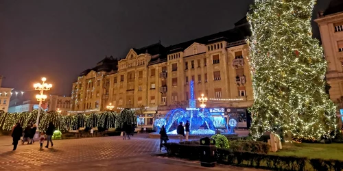 Timişoara a îmbrăcat haine de sărbătoare în pandemie FOTO Ş.Both