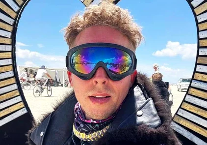 Bărbatul rus, găsit mort în deșert la festivalul Burning Man FOTO: GoFundMe