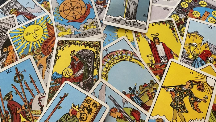 Cărți de tarot Foto Pixabay