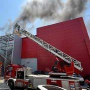 incendiu mall bucuresti foto dsu jpg