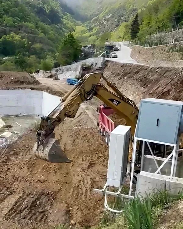 Șantierul noii chilii românești de la Muntele Athos