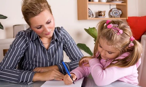 mama copil shutterstock 6639715 jpeg