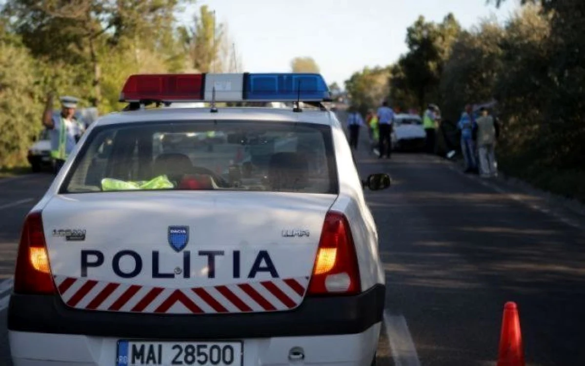 Trei persoane au fost rănite în accident. FOTO Adevărul