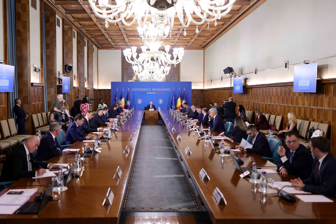 Guvernul Bolojan pregătește al doilea pachet de măsuri FOTO Inquam / Octav Ganea