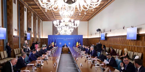 Ședință la Guvern cu Cabinetul Bolojan FOTO  Inquam / Octav Ganea