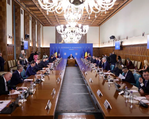 Ședință la Guvern cu Cabinetul Bolojan FOTO  Inquam / Octav Ganea